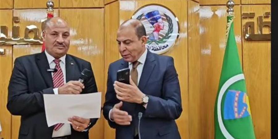 محافظ المنيا يعتمد نتيجة الشهادة الإعدادية بنسبة نجاح 72.73%
