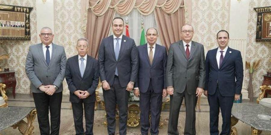 7 رسائل من اجتماع التأمين الصحي الشامل بالمنيا بعد انطلاق التشغيل التجريبي