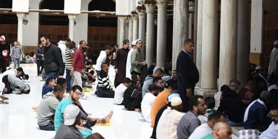 نقل شعائر صلاة الجمعة من الجامع الأزهر (بث مباشر)